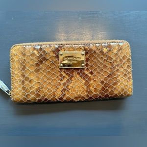 Michael Kors wallet